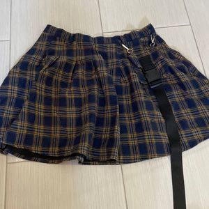 Plaid school girl with buckle pocket skirt